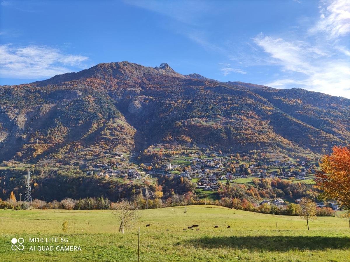 Appartamento Con Vista Chez Mary Roisan Exterior foto